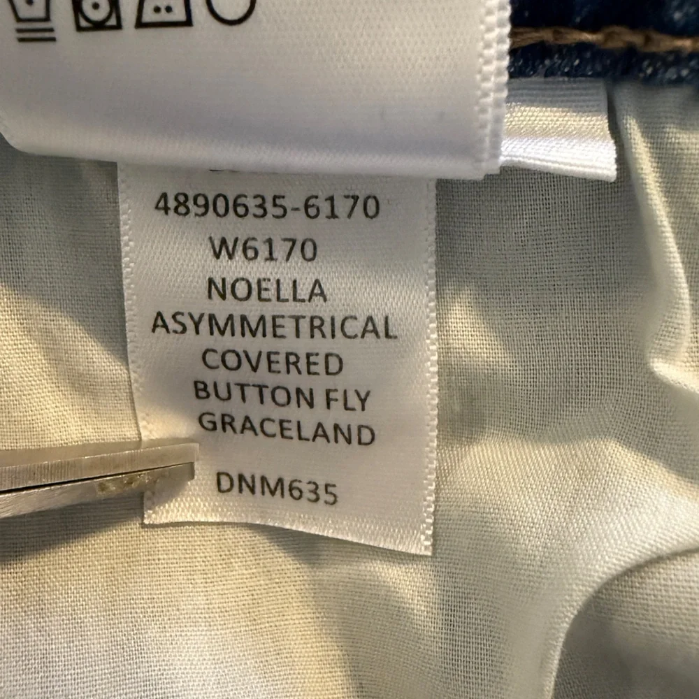 PAIGE Noella Straight Asymmetrical Covered Button Fly Graceland Jeans Women’s 28 - Picture 10 of 15